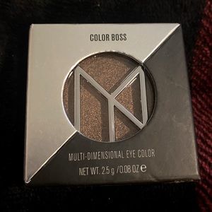 IL Makiage Eye shadow